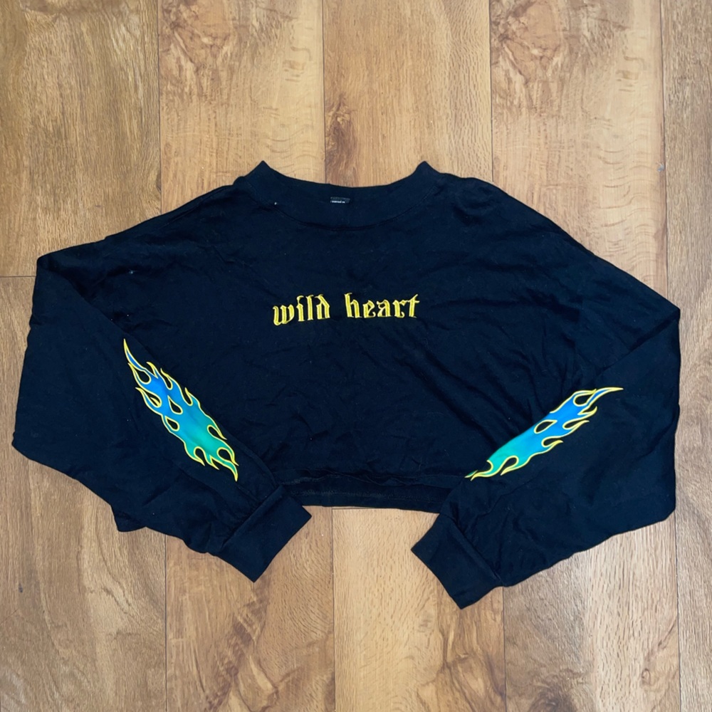 NEW! Graphic Longsleeve